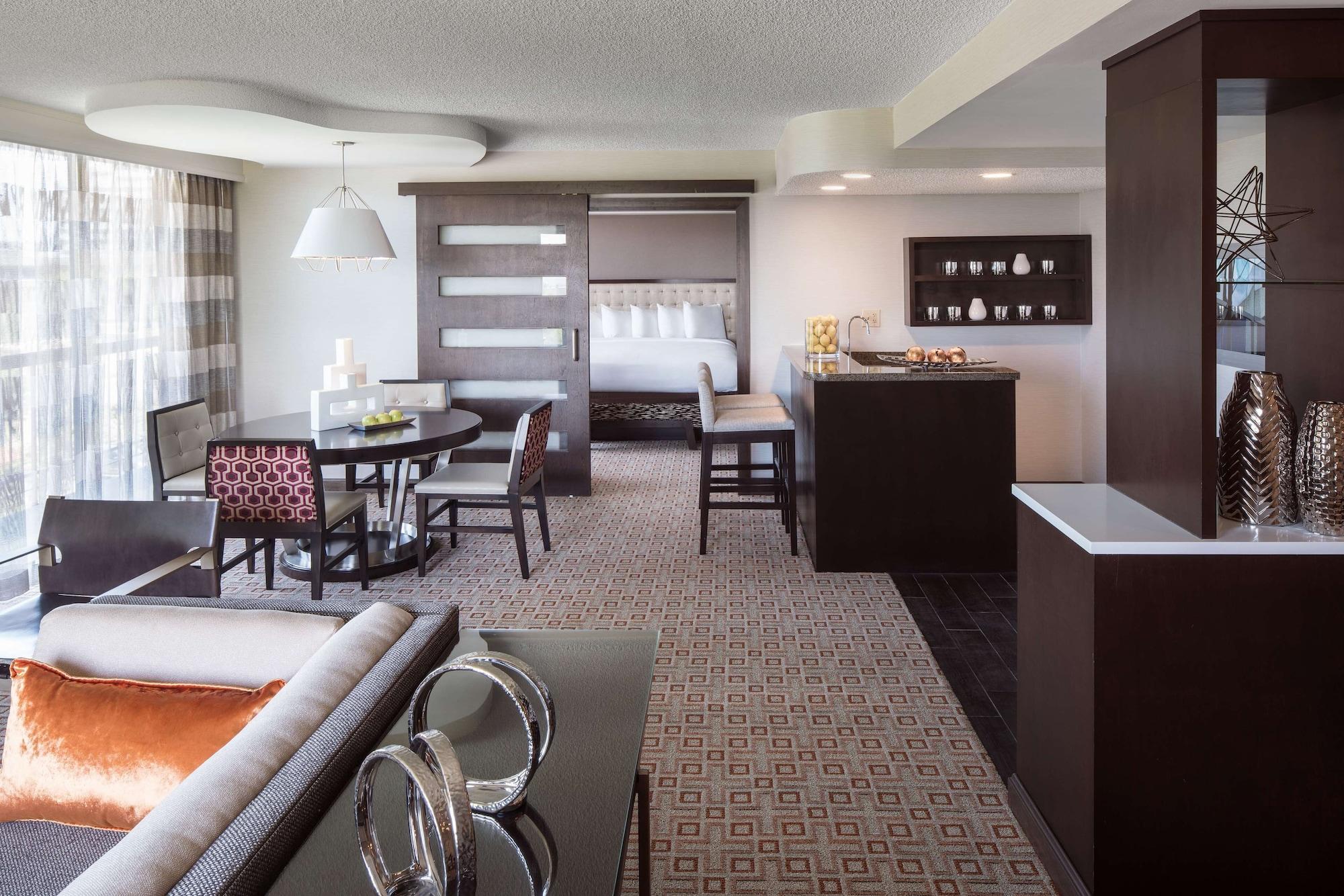 Doubletree By Hilton Denver Tech Грийнууд Вилидж Екстериор снимка